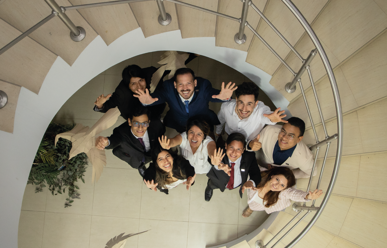 FADCOM ESPOL MAESTRIA