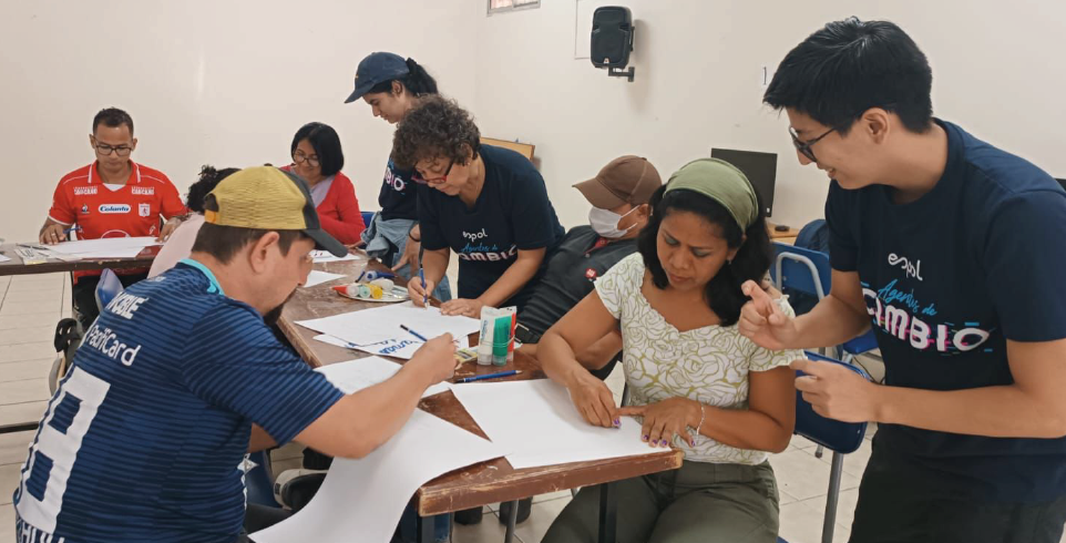 Comunidad FADCOM ESPOL