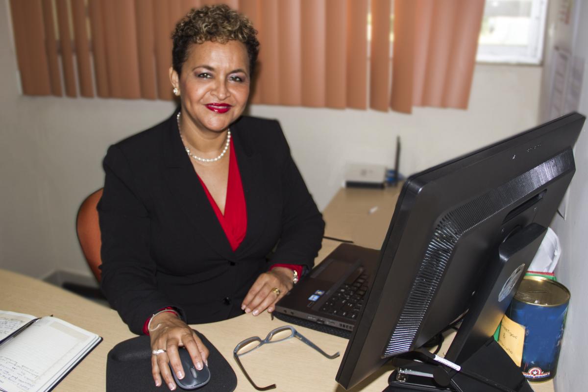 Doctora Solórzano EDCOM ESPOL carrera investigación científica