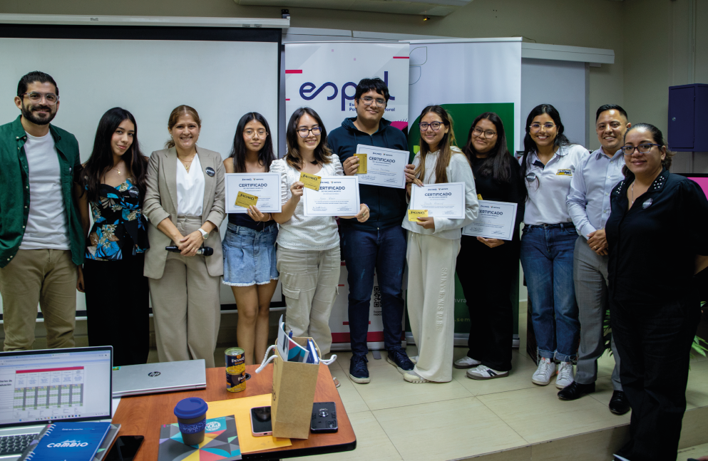 ganadores evento prisma fadcom