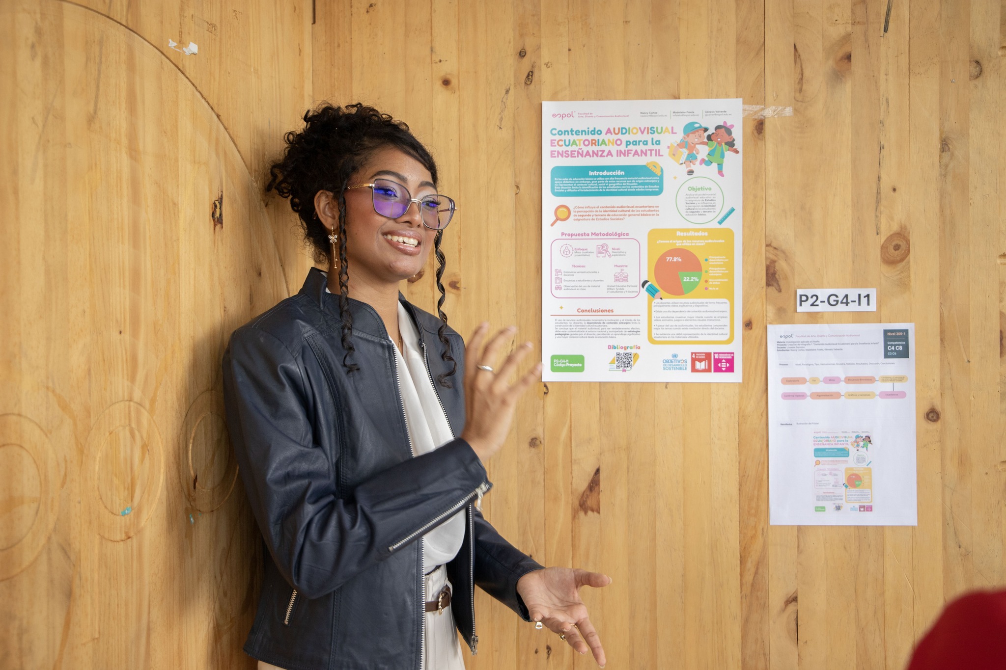 Poster Competition Exhibicion FADCOM