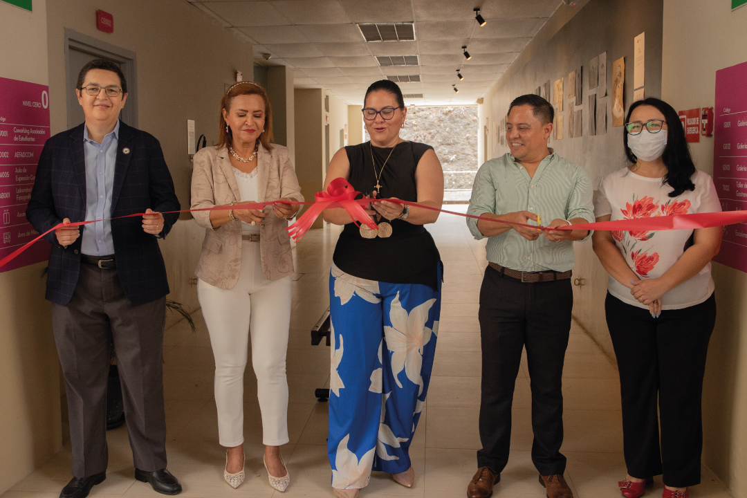 inaguración-FADCOM-ESPOL-Galeria-Exhibition