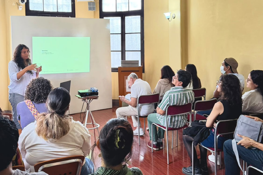 Lourdes Pilay presenta investigación sobre los ornamentos de la arquitectura patrimonial de Guayaquil