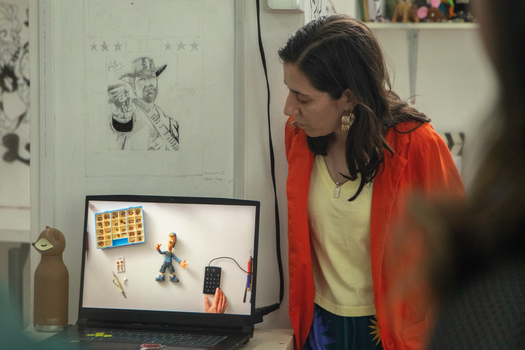FADCOM-impulsa-la-creatividad-y-la-inclusión-con-un-taller-de-stop-motion-en-el-Motion-Lab-ESPOL