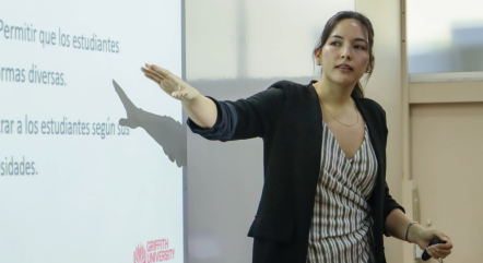 Charla Exhibicion FADCOM ESPOL Educación Inclusiva