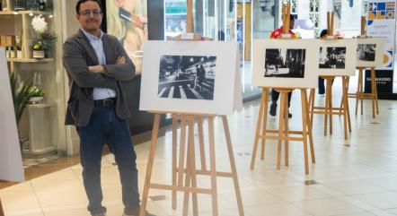 Daniel-Castelo-presenta-Destino-Nueva-York-FADCOM-Exhibición