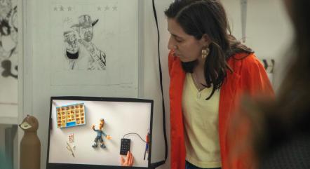 FADCOM-impulsa-la-creatividad-y-la-inclusión-con-un-taller-de-stop-motion-en-el-Motion-Lab-ESPOL