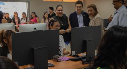 inaguración-FADCOM-ESPOL